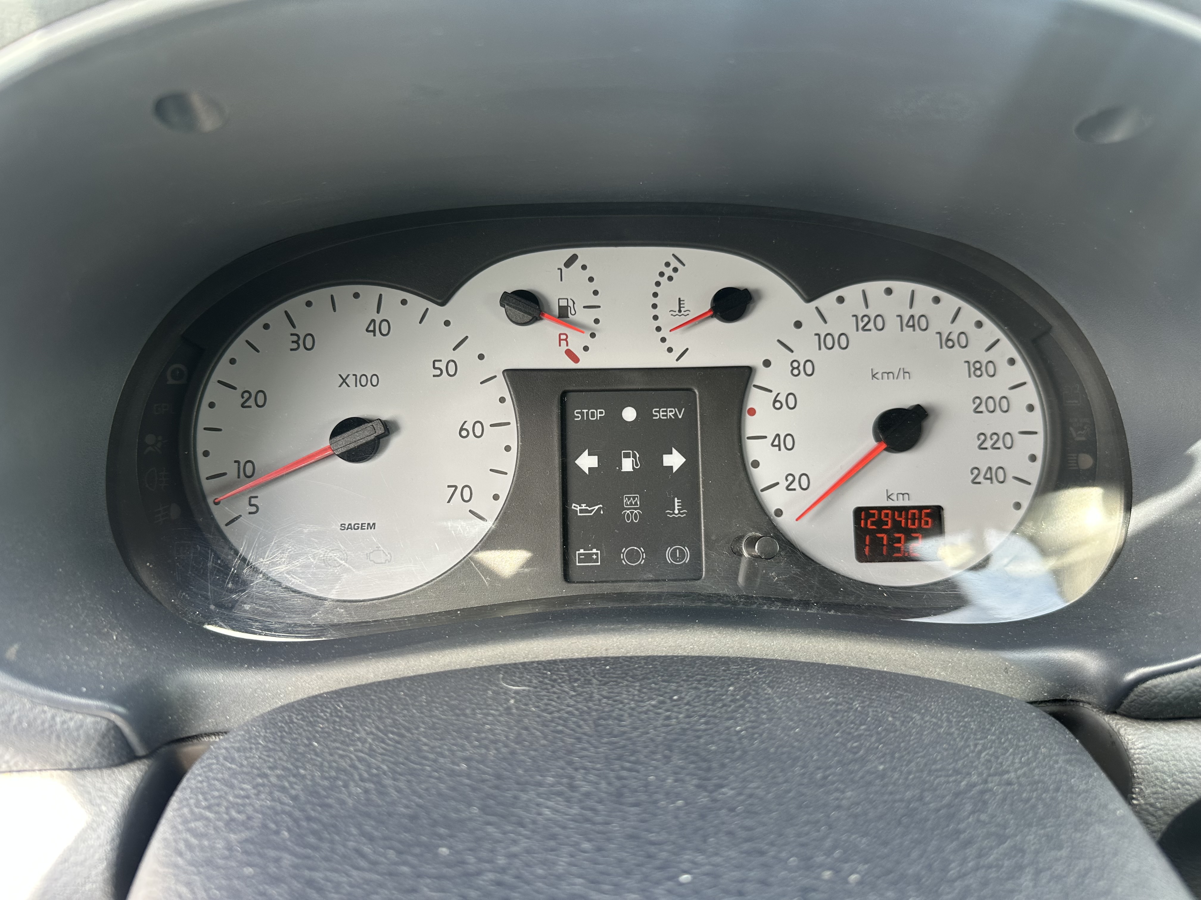 Renault Clio 2 MTV 1999 1.4 16V 95CV - photo 10