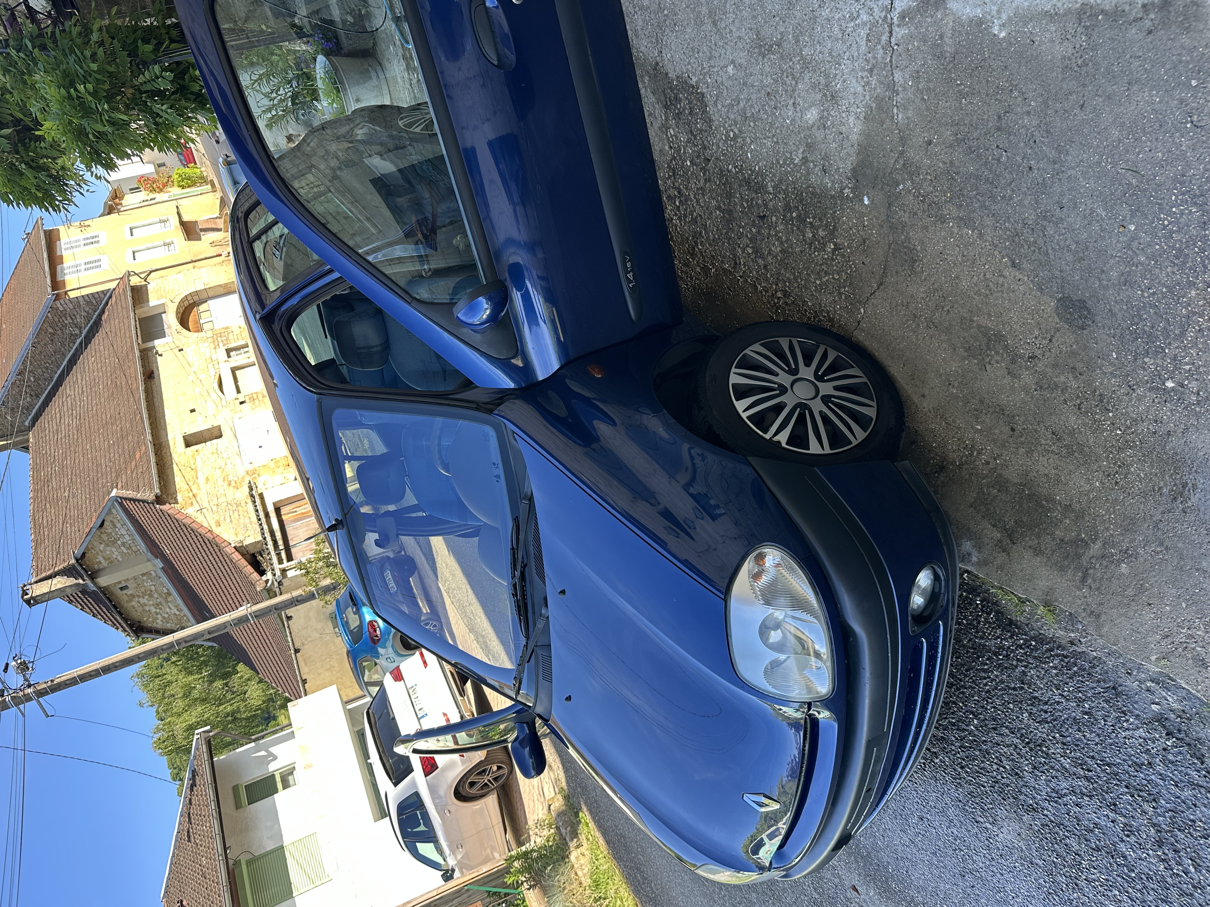 Renault Clio 2 MTV 1999 1.4 16V 95CV - photo 20
